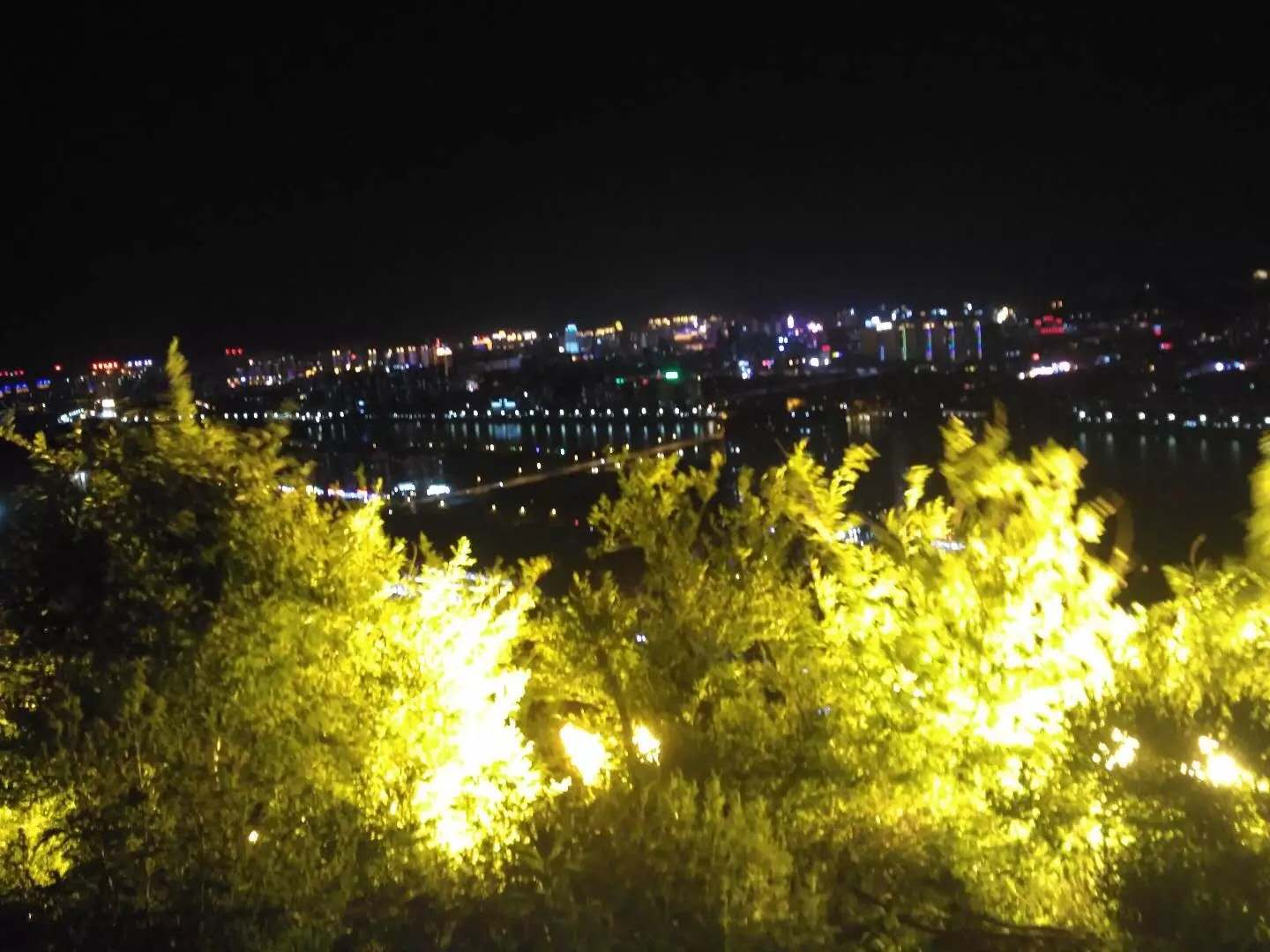 2017.05.29[吉林] 龙潭山拍的城市夜景